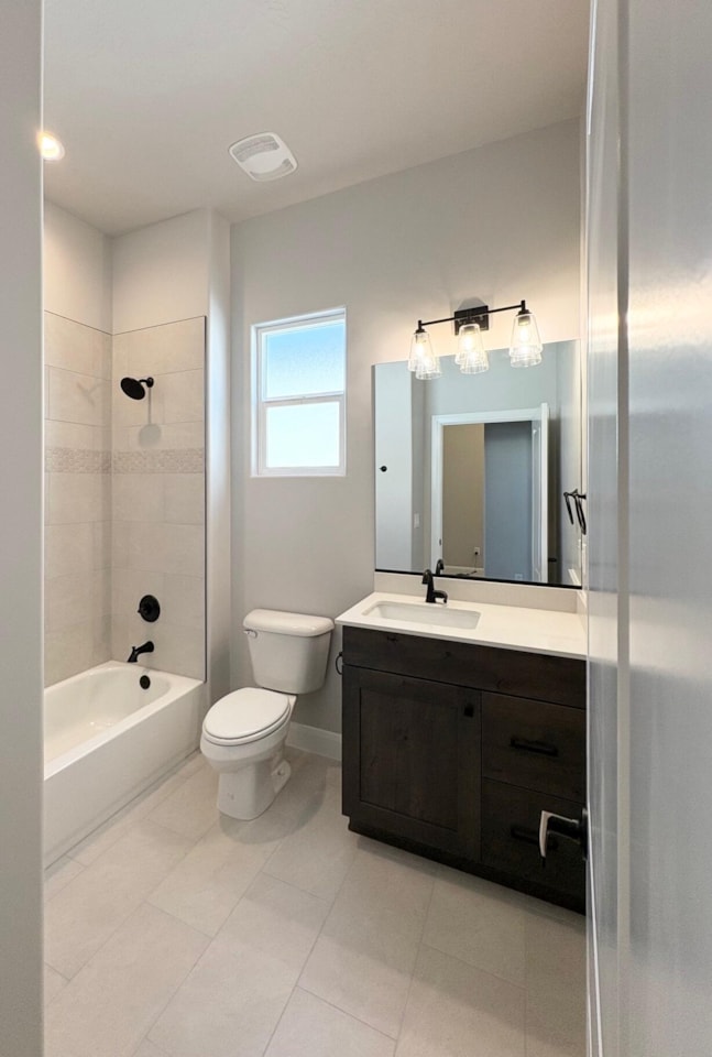 2850 E Smith Creek DR Washington, UT 84780 home for sale, MLS#25-260380 - Erika Rogers Photo 20