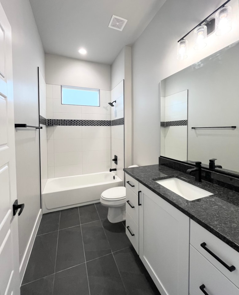 2826 E Smith Creek DR Washington, UT 84780 home for sale, MLS#25-257485 - Erika Rogers Photo 25