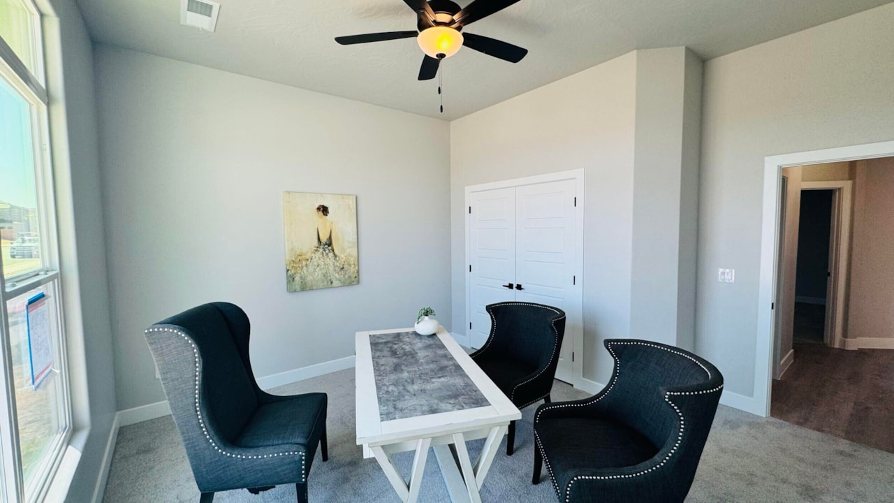 2826 E Smith Creek DR Washington, UT 84780 home for sale, MLS#25-257485 - Erika Rogers Photo 24