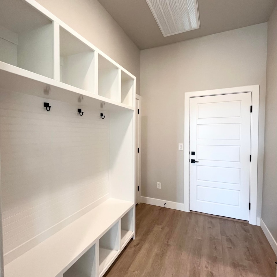 2826 E Smith Creek DR Washington, UT 84780 home for sale, MLS#25-257485 - Erika Rogers Photo 27