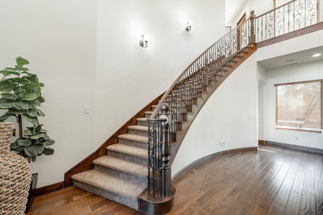 2546 E 1240  S St George, UT 84790 home for sale, MLS#25-267451 - Erika Rogers Photo 5