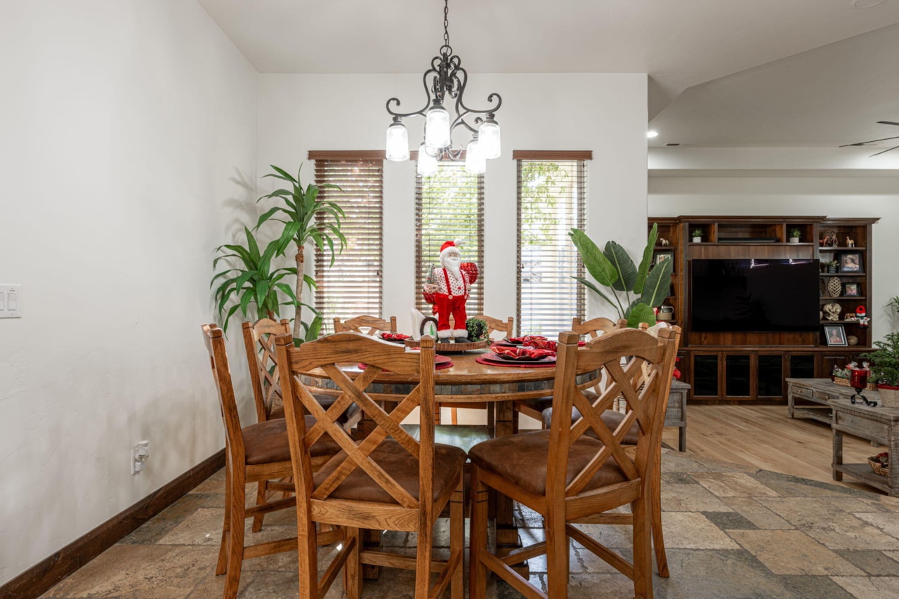 2546 E 1240  S St George, UT 84790 home for sale, MLS#25-267451 - Erika Rogers Photo 18