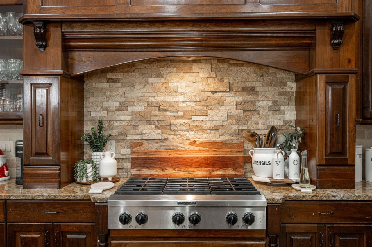 2546 E 1240  S St George, UT 84790 home for sale, MLS#25-267451 - Erika Rogers Photo 22