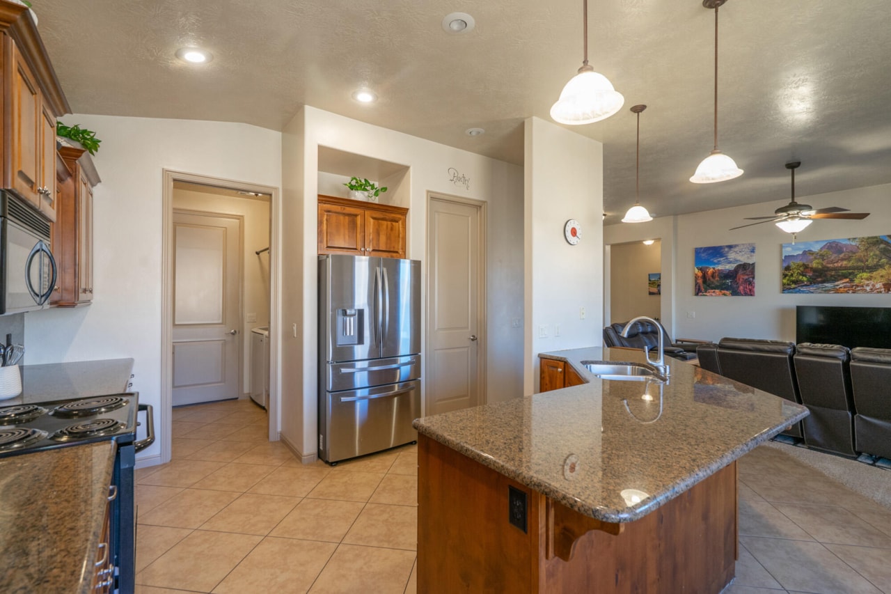 2174 W 1270  N St George, UT 84770 home for sale, MLS#25-267452 - Erika Rogers Photo 15