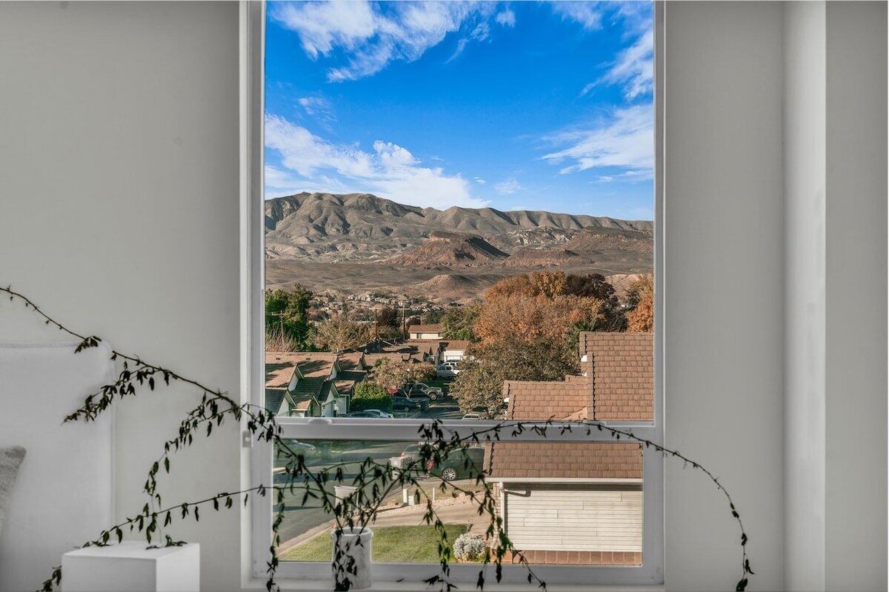 438 N Stone Mountain DR #45 St George, UT 84770 home for sale, MLS#25-267227 - Erika Rogers Photo 13