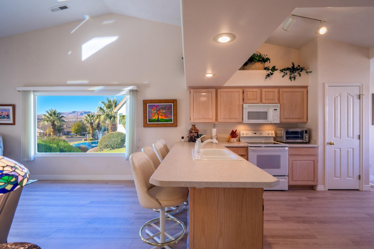 1610 W 100  N #44 St George, UT 84770 home for sale, MLS#25-267170 - Erika Rogers Photo 9