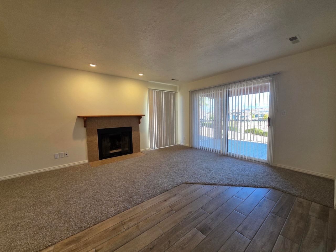 860 S Village RD #T5 St George, UT 84770 condo for sale, MLS#25-267448 - Erika Rogers Photo 4