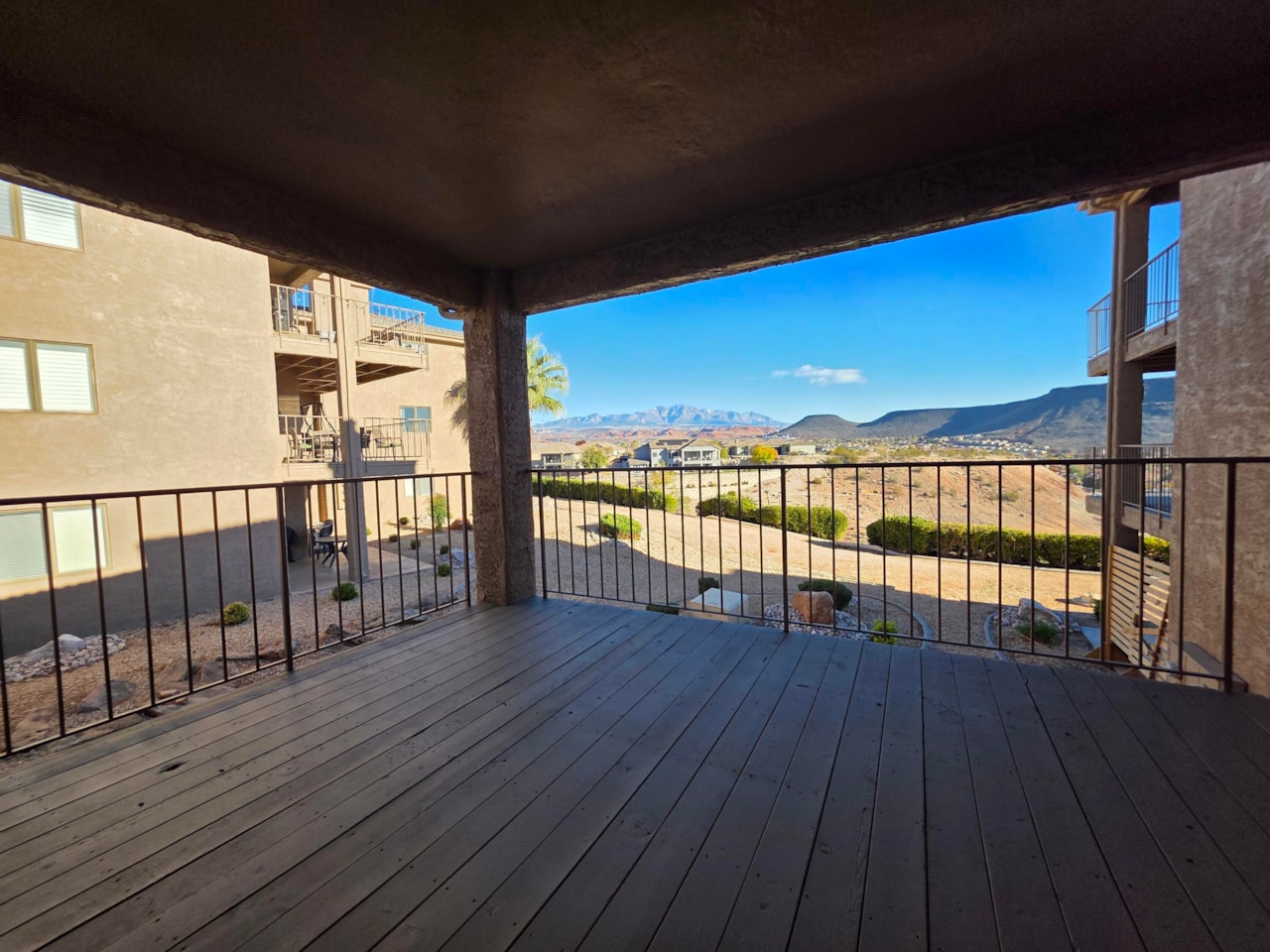 860 S Village RD #T5 St George, UT 84770 condo for sale, MLS#25-267448 - Erika Rogers Photo 7