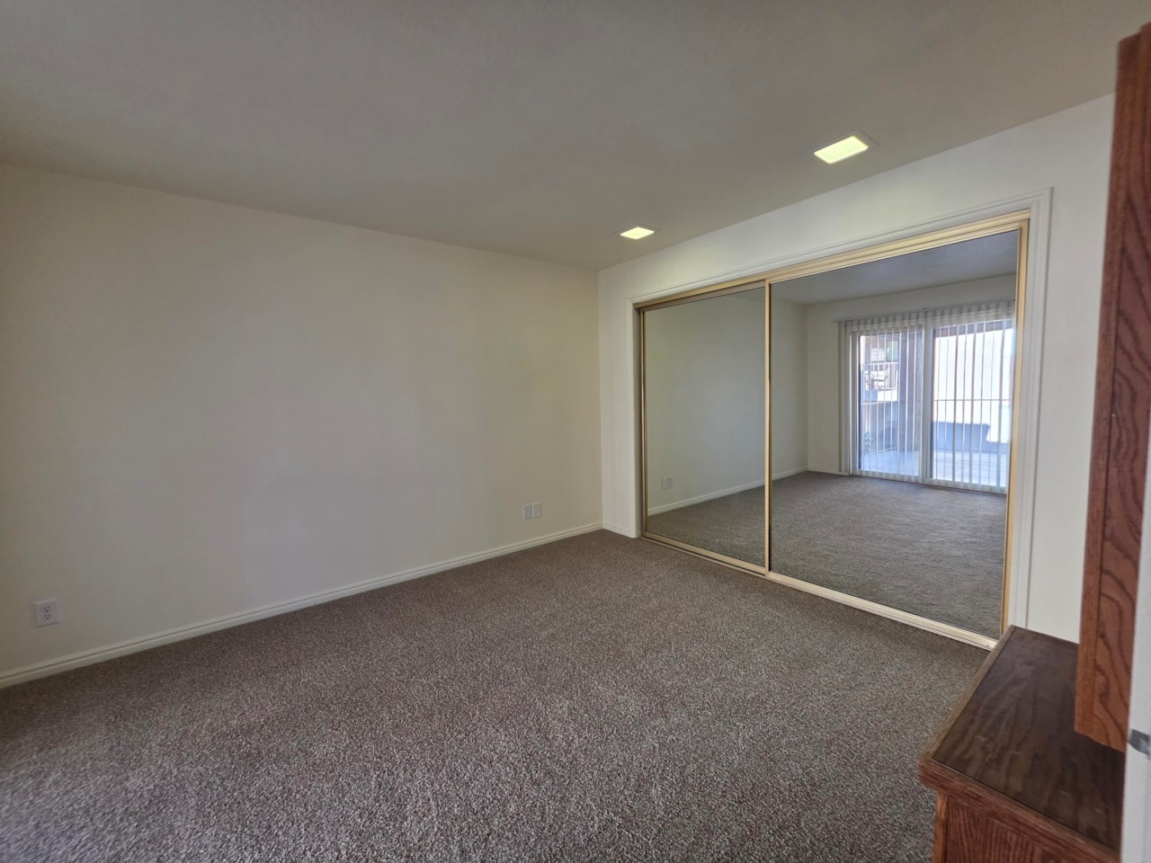 860 S Village RD #T5 St George, UT 84770 condo for sale, MLS#25-267448 - Erika Rogers Photo 17