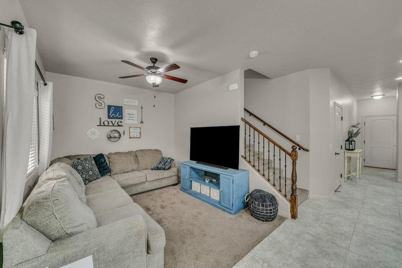 370 W Buena Vista Blvd #83 Washington, UT 84780 home for sale, MLS#25-267469 - Erika Rogers Photo 6