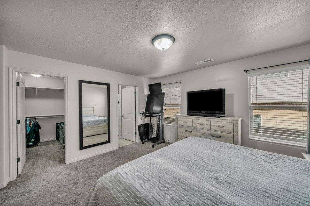 370 W Buena Vista Blvd #83 Washington, UT 84780 home for sale, MLS#25-267469 - Erika Rogers Photo 8