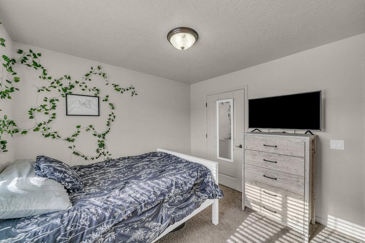 370 W Buena Vista Blvd #83 Washington, UT 84780 home for sale, MLS#25-267469 - Erika Rogers Photo 10