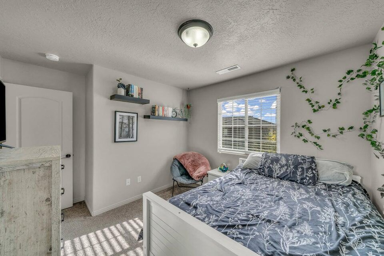 370 W Buena Vista Blvd #83 Washington, UT 84780 home for sale, MLS#25-267469 - Erika Rogers Photo 11