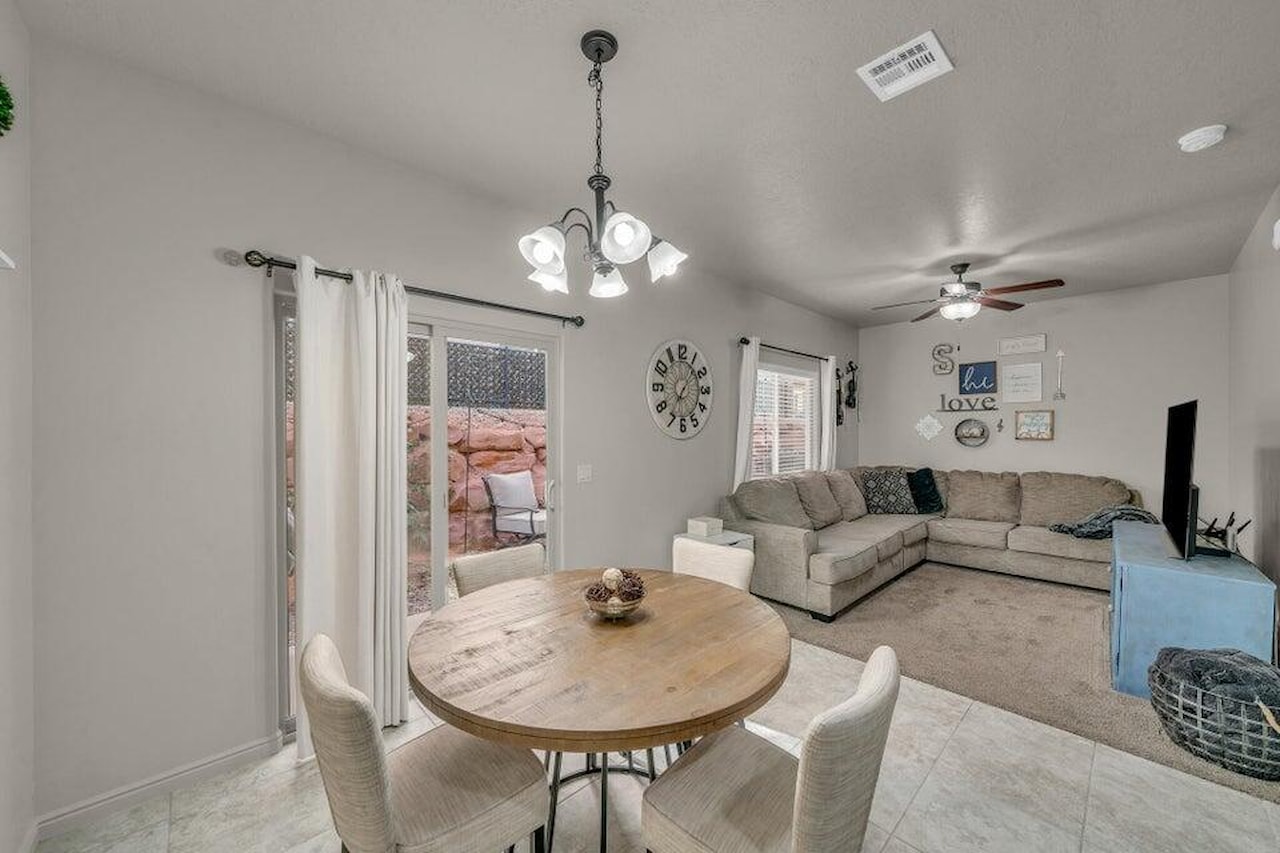 370 W Buena Vista Blvd #83 Washington, UT 84780 home for sale, MLS#25-267469 - Erika Rogers Photo 17