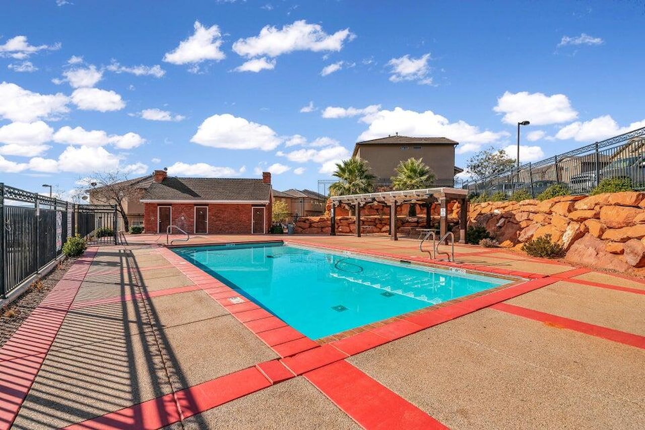 370 W Buena Vista Blvd #83 Washington, UT 84780 home for sale, MLS#25-267469 - Erika Rogers Photo 24