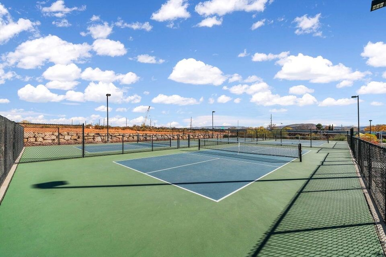 370 W Buena Vista Blvd #83 Washington, UT 84780 home for sale, MLS#25-267469 - Erika Rogers Photo 25