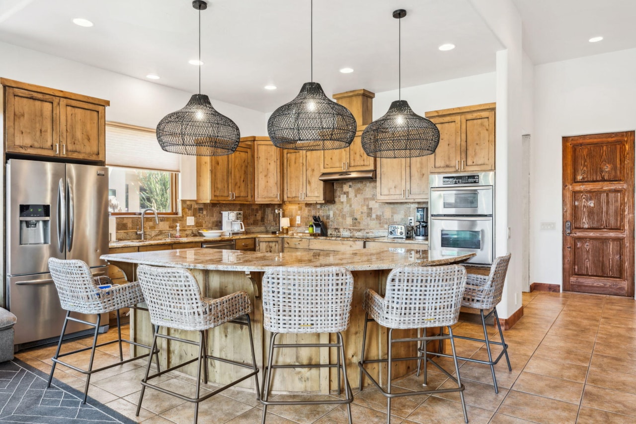 2090 Tuweap DR #9 St George, UT 84770 home for sale, MLS#25-261669 - Erika Rogers Photo 9