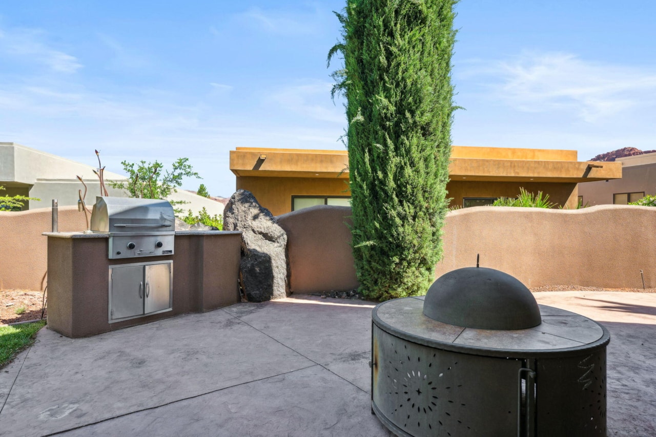 2090 Tuweap DR #9 St George, UT 84770 home for sale, MLS#25-261669 - Erika Rogers Photo 30