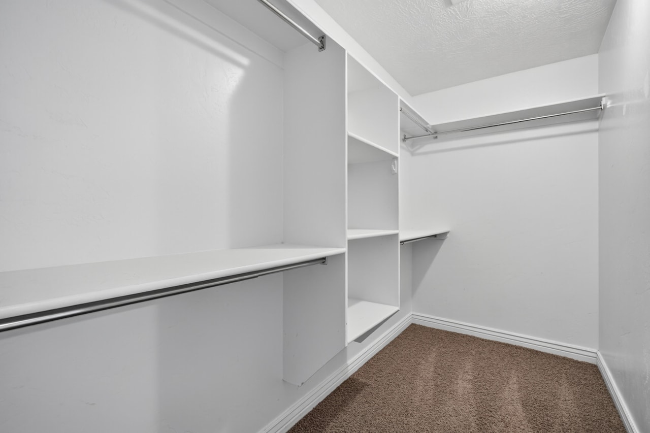 1314 E Pine Valley ST Washington, UT 84780 home for sale, MLS#25-266349 - Erika Rogers Photo 22