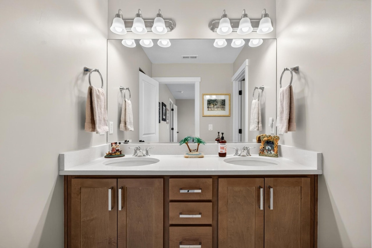 5543 S Carnelian Parkway St George, UT 84790 home for sale, MLS#25-265402 - Erika Rogers Photo 32