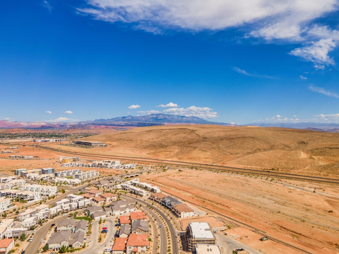 5543 S Carnelian Parkway St George, UT 84790 home for sale, MLS#25-265402 - Erika Rogers Photo 56