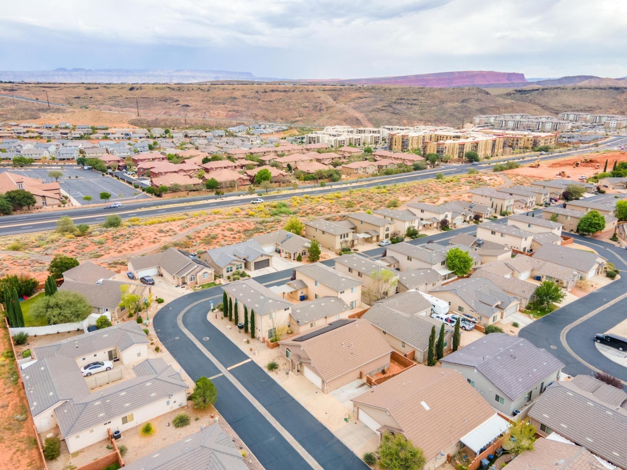 1314 E Pine Valley ST Washington, UT 84780 home for sale, MLS#25-266349 - Erika Rogers Photo 47