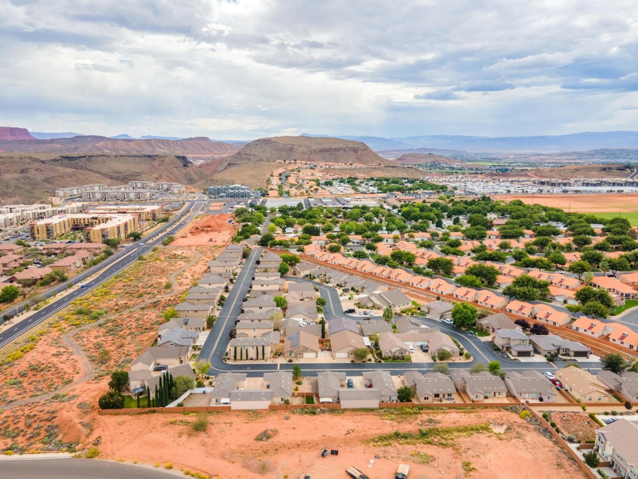 1314 E Pine Valley ST Washington, UT 84780 home for sale, MLS#25-266349 - Erika Rogers Photo 56
