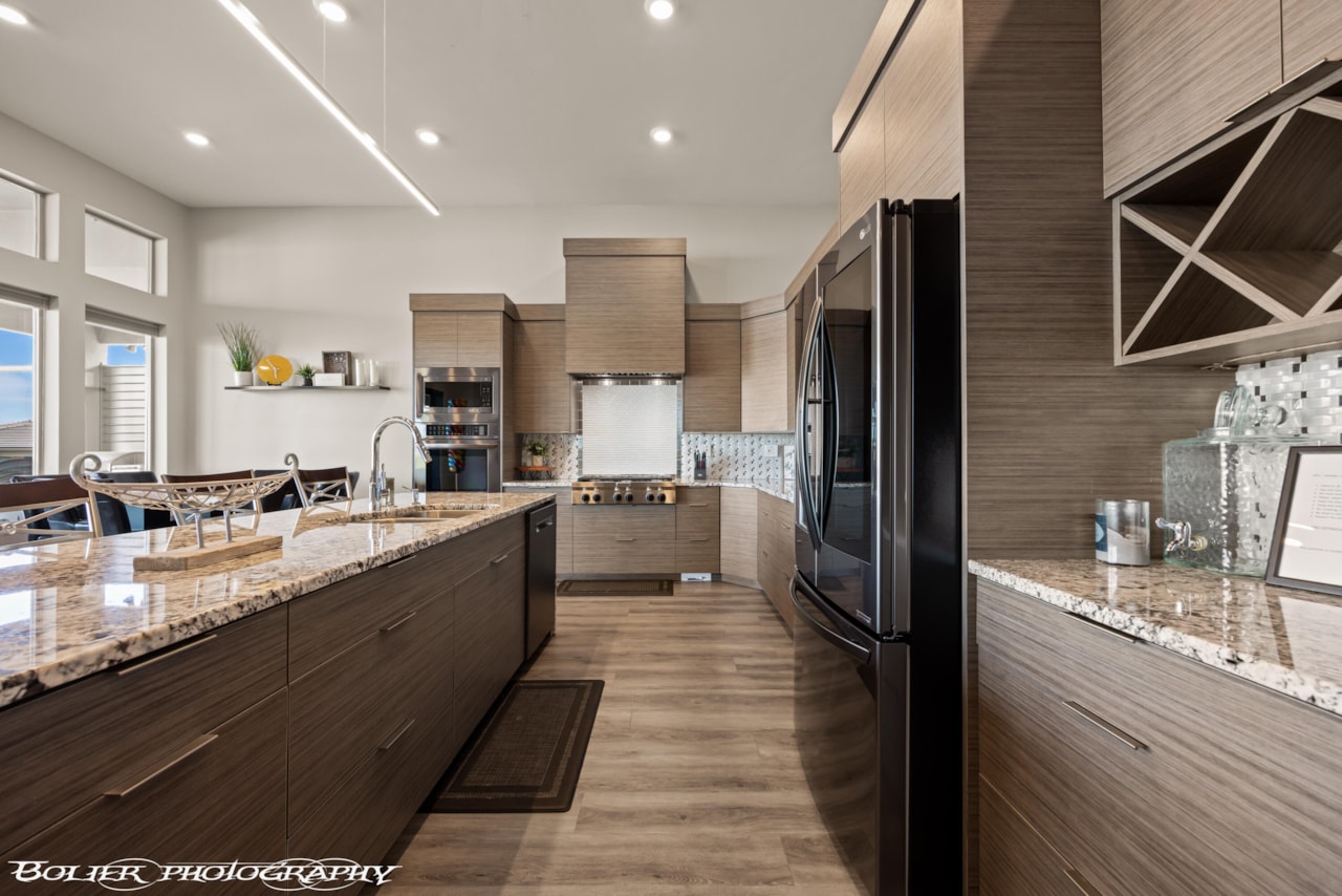 728 W Sir Monte DR St George, UT 84770 home for sale, MLS#25-263653 - Erika Rogers Photo 14