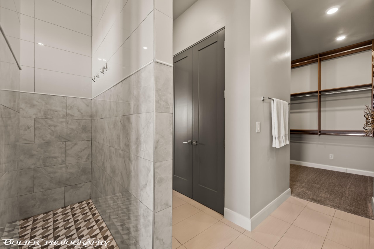 728 W Sir Monte DR St George, UT 84770 home for sale, MLS#25-263653 - Erika Rogers Photo 33