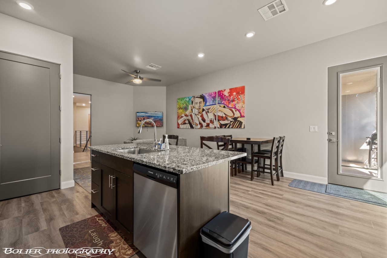 728 W Sir Monte DR St George, UT 84770 home for sale, MLS#25-263653 - Erika Rogers Photo 44