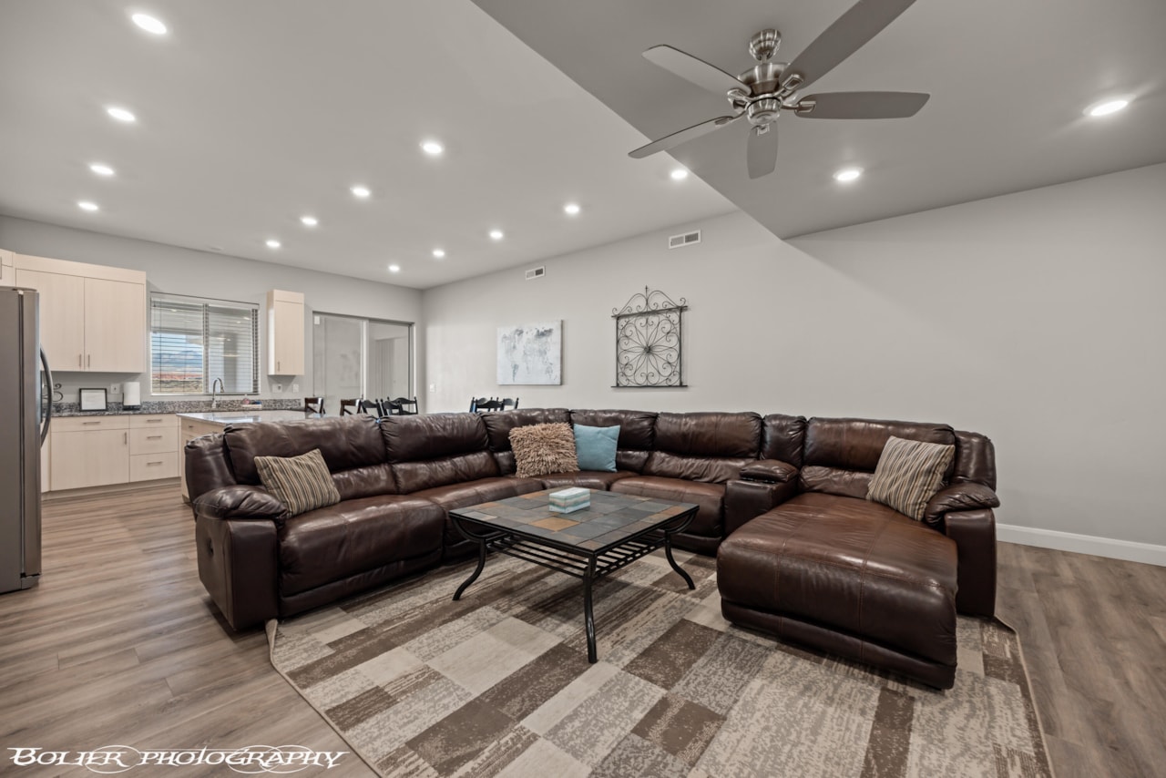 728 W Sir Monte DR St George, UT 84770 home for sale, MLS#25-263653 - Erika Rogers Photo 65