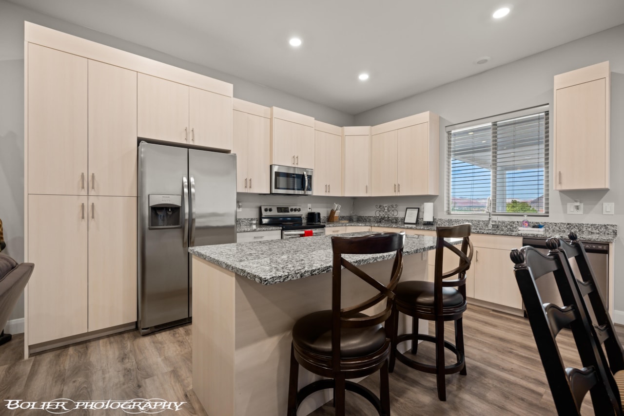 728 W Sir Monte DR St George, UT 84770 home for sale, MLS#25-263653 - Erika Rogers Photo 66