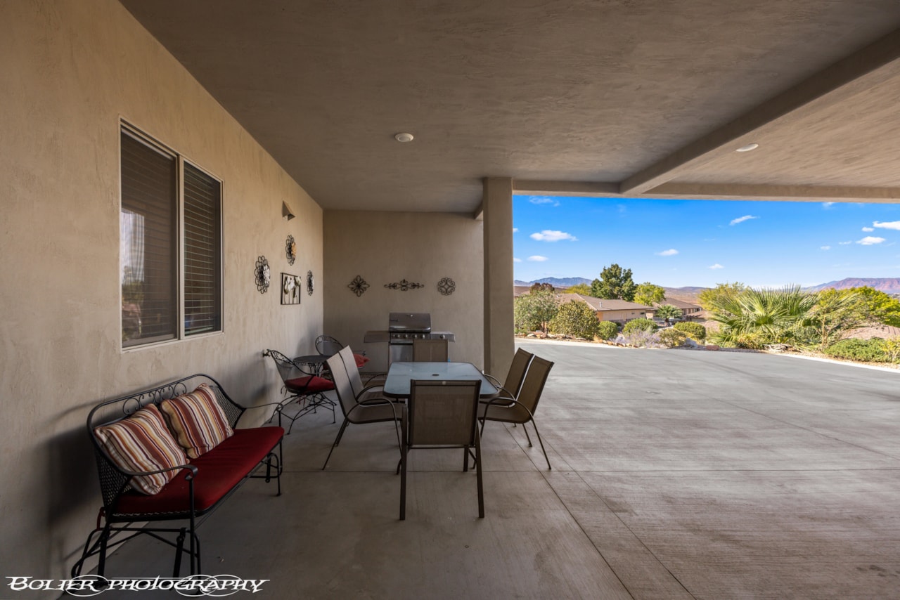 728 W Sir Monte DR St George, UT 84770 home for sale, MLS#25-263653 - Erika Rogers Photo 104