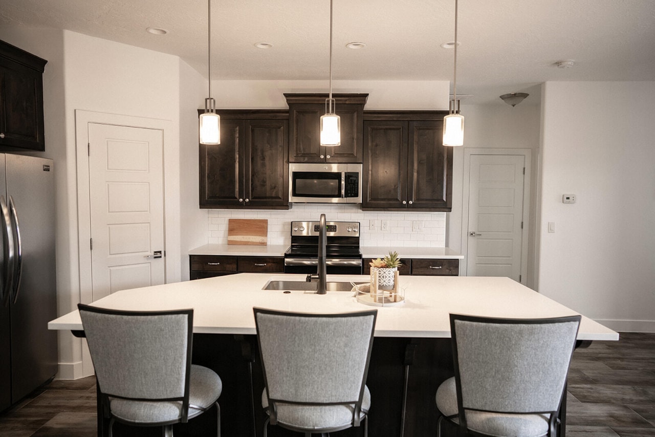 1060 N Ocotillo DR Washington, UT 84780 home for sale, MLS#25-262096 - Erika Rogers Photo 10