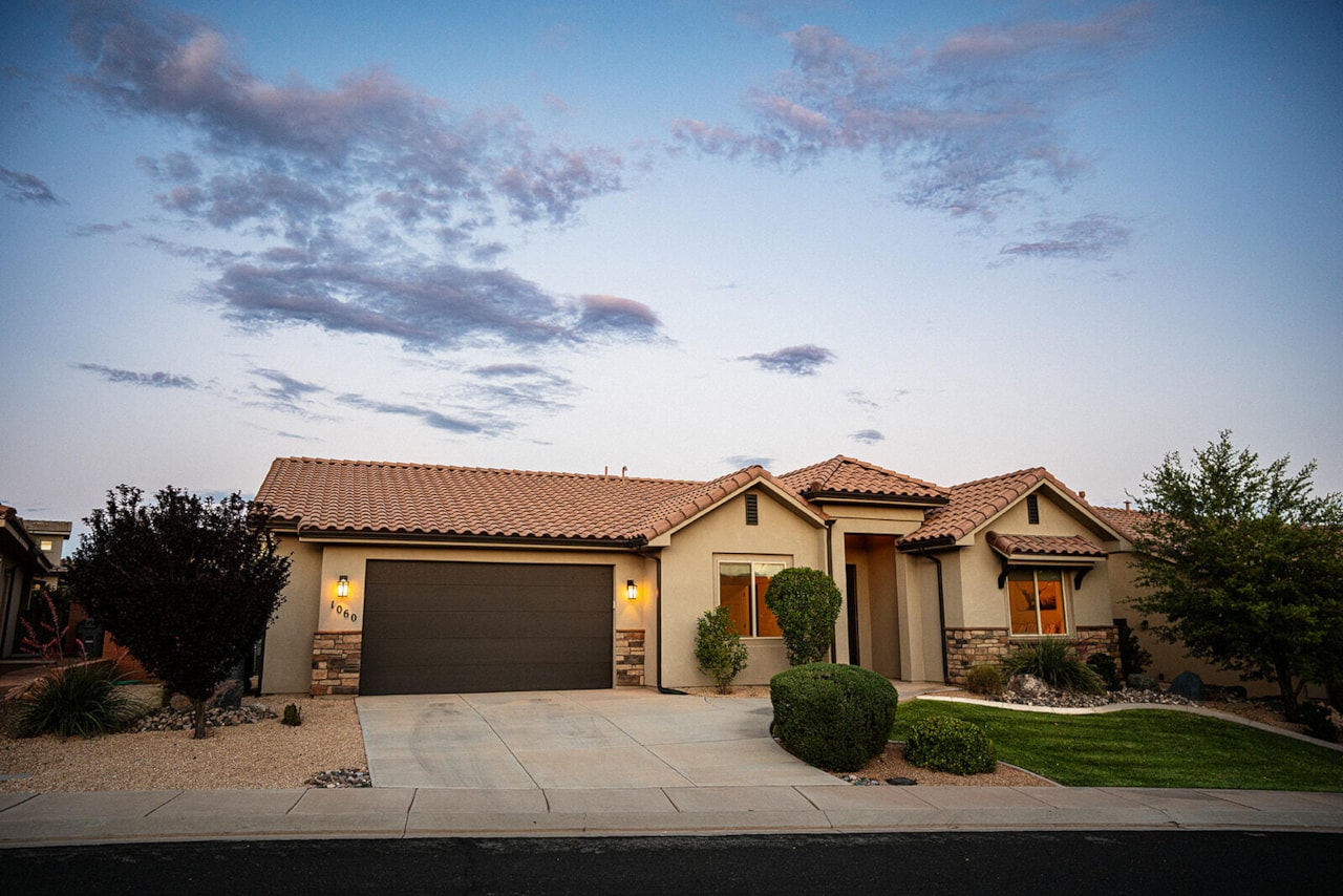 1060 N Ocotillo DR Washington, UT 84780 home for sale, MLS#25-262096 - Erika Rogers Photo 33