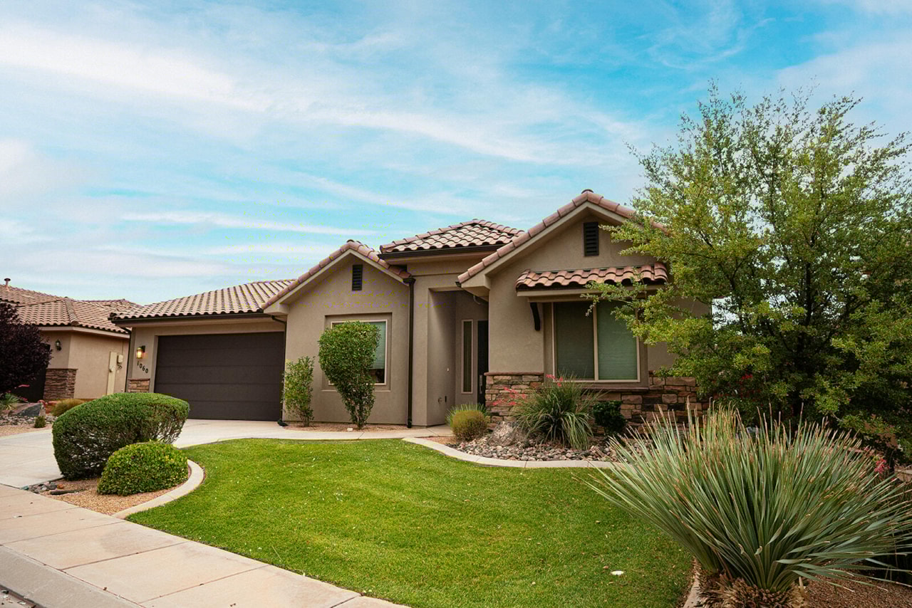 1060 N Ocotillo DR Washington, UT 84780 home for sale, MLS#25-262096 - Erika Rogers Photo 35