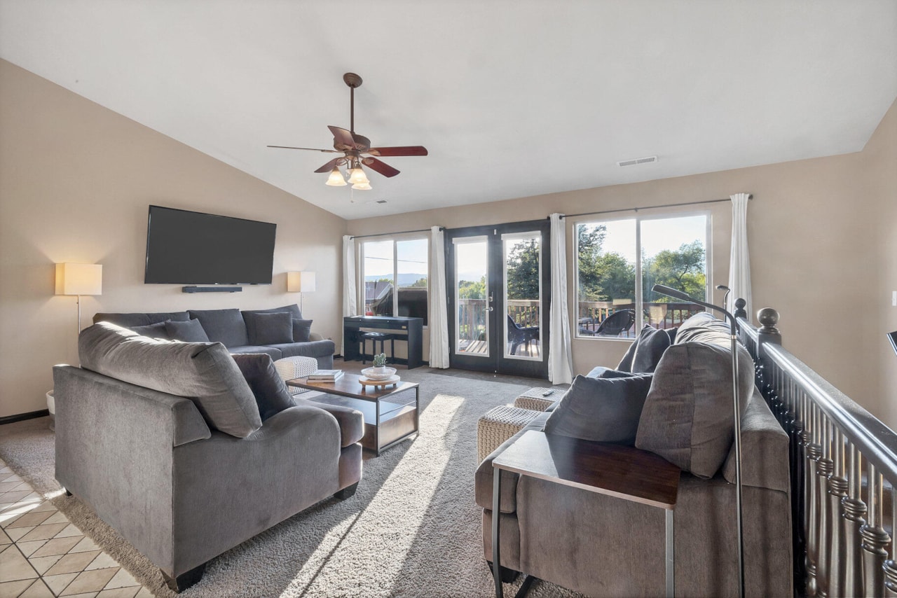 1173 W Snow Canyon Parkway #Unit 6 St George, UT 84770 home for sale, MLS#25-266203 - Erika Rogers Photo 10