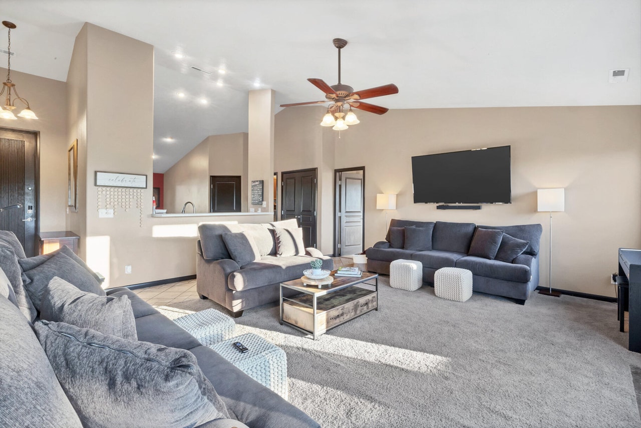 1173 W Snow Canyon Parkway #Unit 6 St George, UT 84770 home for sale, MLS#25-266203 - Erika Rogers Photo 13