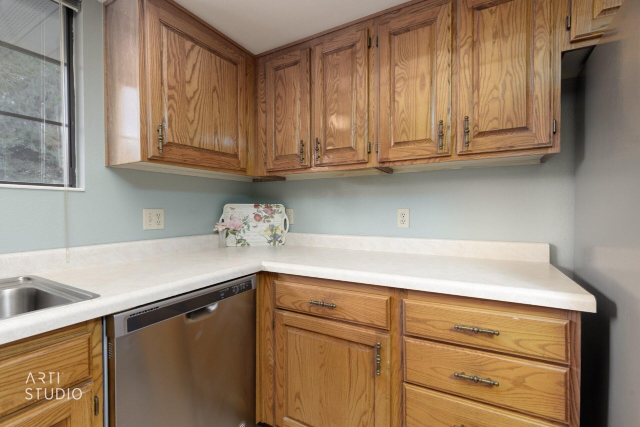 55 W 400  S #15 St George, UT 84770 home for sale, MLS#25-265861 - Erika Rogers Photo 11