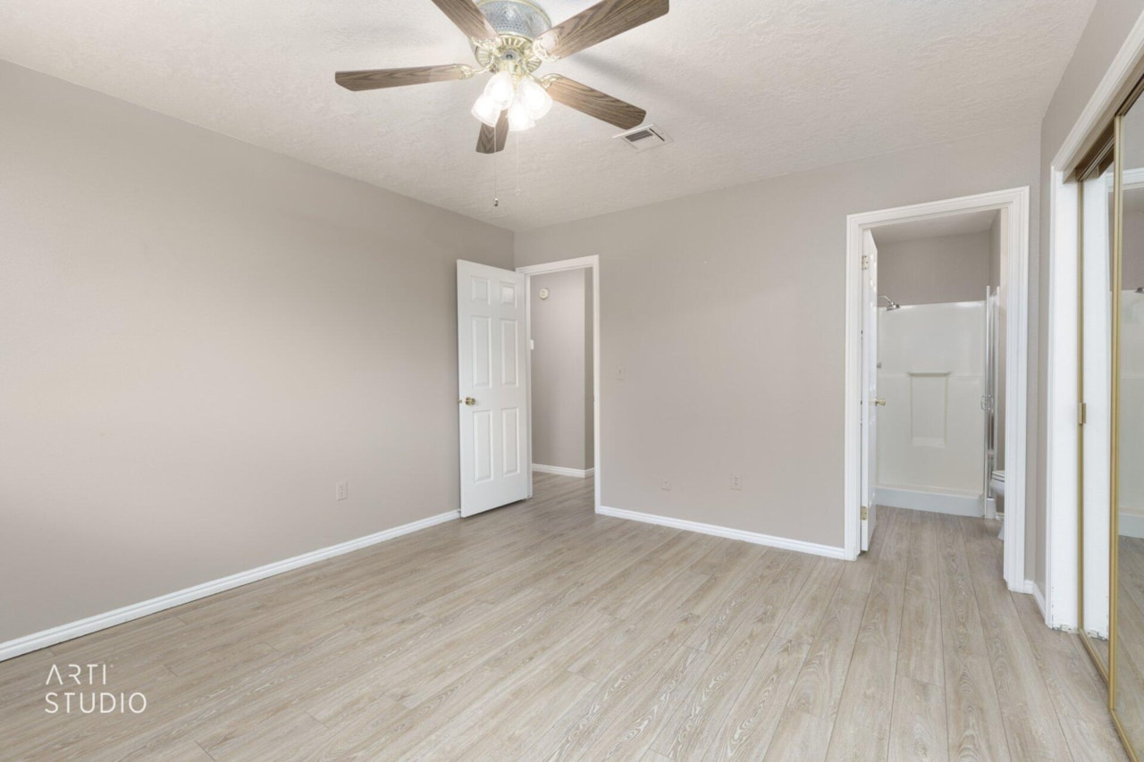 55 W 400  S #15 St George, UT 84770 home for sale, MLS#25-265861 - Erika Rogers Photo 16