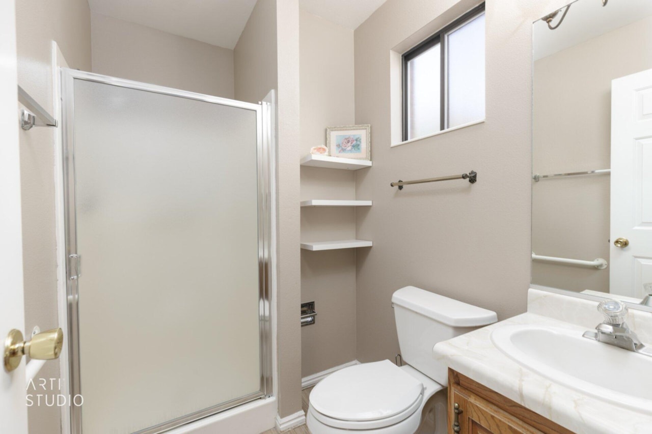 55 W 400  S #15 St George, UT 84770 home for sale, MLS#25-265861 - Erika Rogers Photo 17