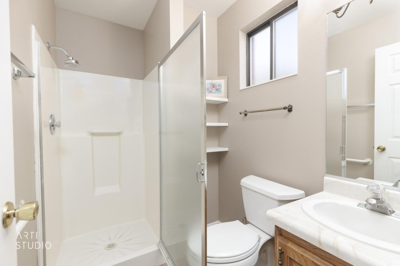 55 W 400  S #15 St George, UT 84770 home for sale, MLS#25-265861 - Erika Rogers Photo 18