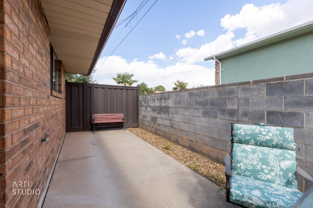 55 W 400  S #15 St George, UT 84770 home for sale, MLS#25-265861 - Erika Rogers Photo 23