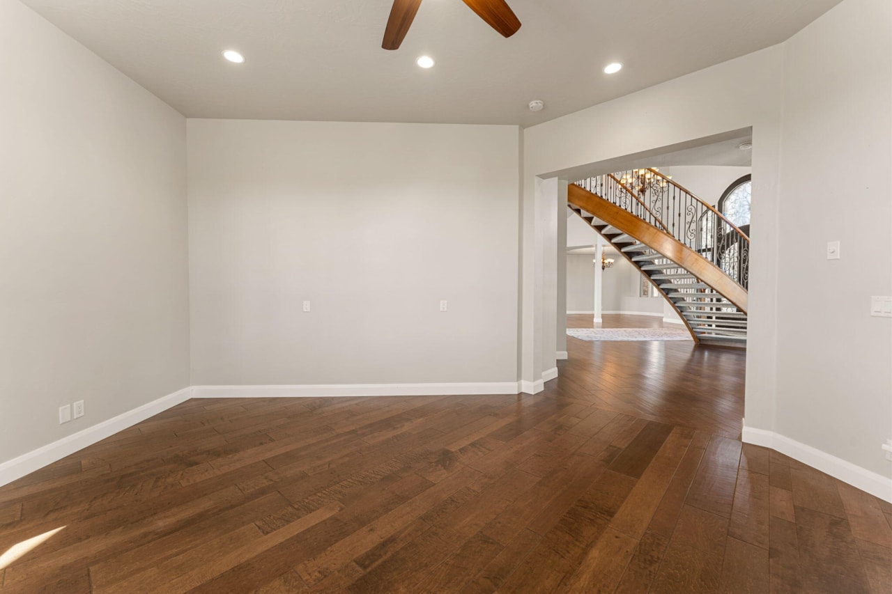 533 W Canyon Trails CIR Dammeron Valley, UT 84783 home for sale, MLS#25-266020 - Erika Rogers Photo 33