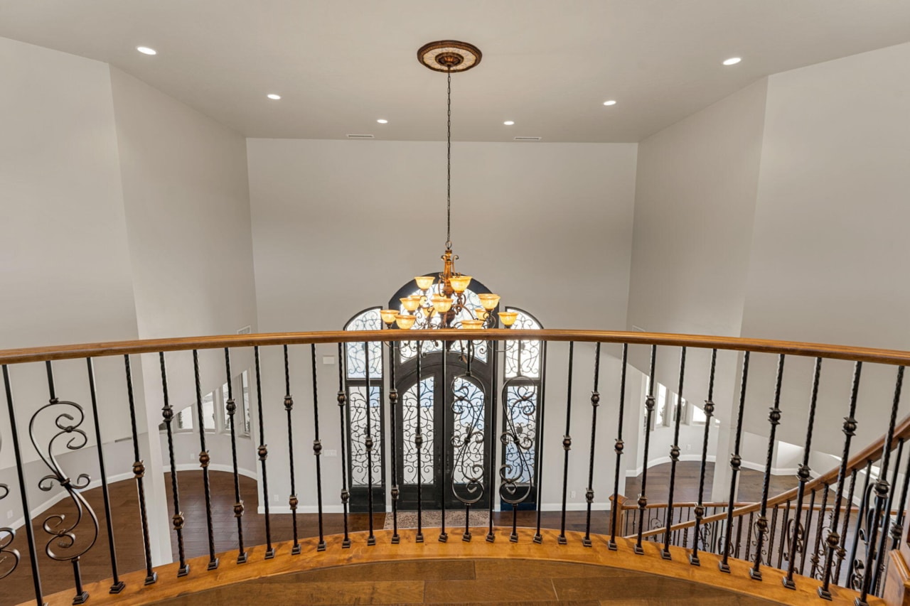 533 W Canyon Trails CIR Dammeron Valley, UT 84783 home for sale, MLS#25-266020 - Erika Rogers Photo 43