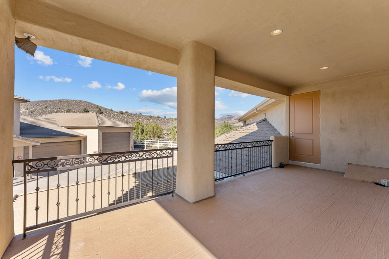 533 W Canyon Trails CIR Dammeron Valley, UT 84783 home for sale, MLS#25-266020 - Erika Rogers Photo 73