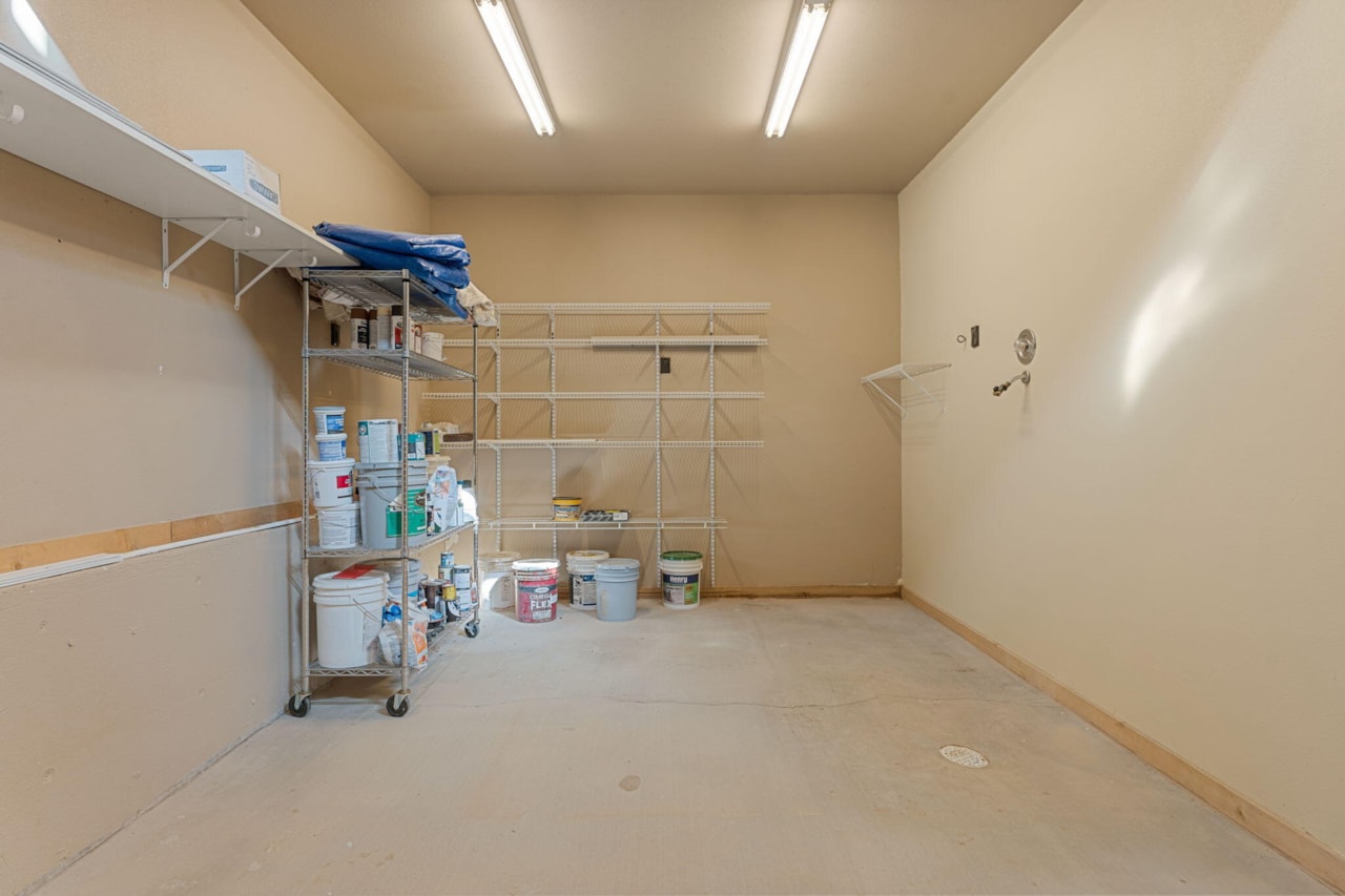 533 W Canyon Trails CIR Dammeron Valley, UT 84783 home for sale, MLS#25-266020 - Erika Rogers Photo 116