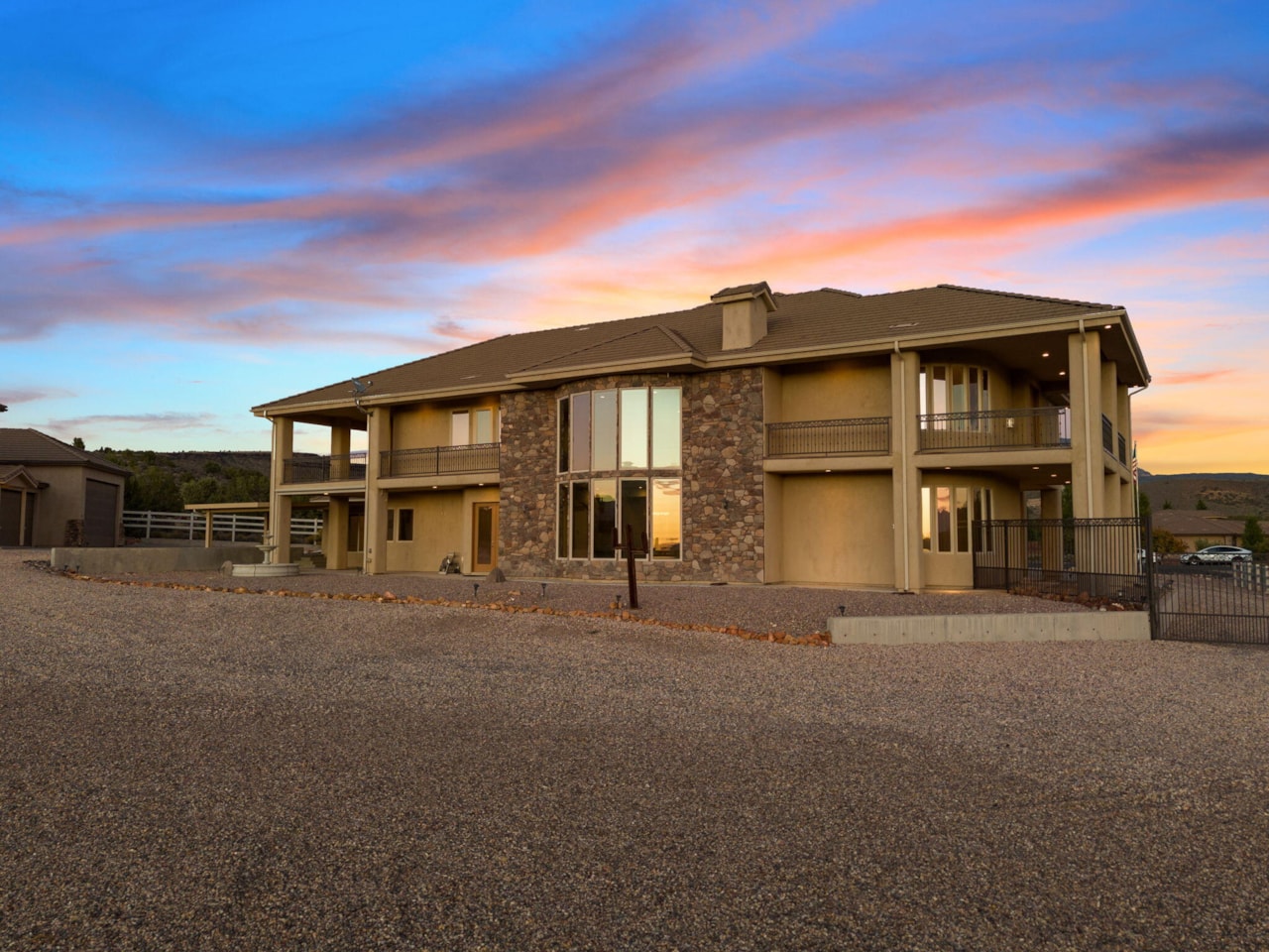 533 W Canyon Trails CIR Dammeron Valley, UT 84783 home for sale, MLS#25-266020 - Erika Rogers Photo 149