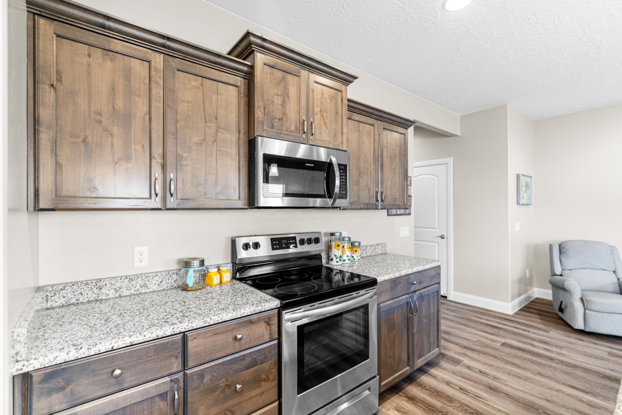 325 N Red Stone RD #53 Washington, UT 84780 home for sale, MLS#25-267499 - Erika Rogers Photo 11