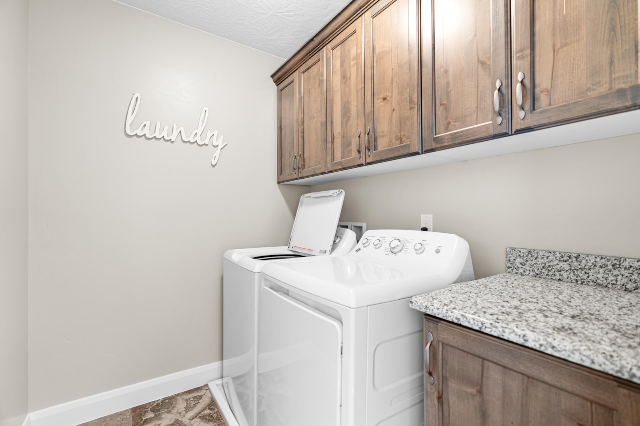 325 N Red Stone RD #53 Washington, UT 84780 home for sale, MLS#25-267499 - Erika Rogers Photo 17